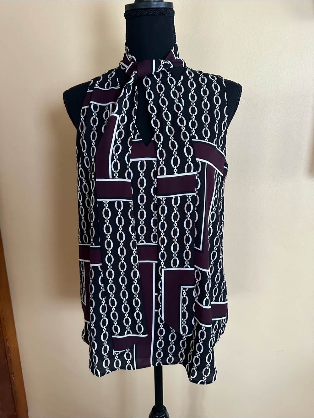Ann Taylor geometric chain neck tie sleeveless top women’s size Small